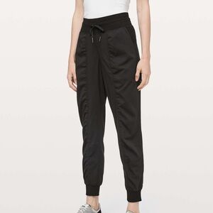Lululemon Dance Studio Jogger Black Size 10